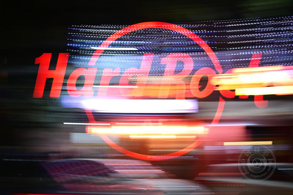 Jayeeta Ghosh：街头，灯火阑珊